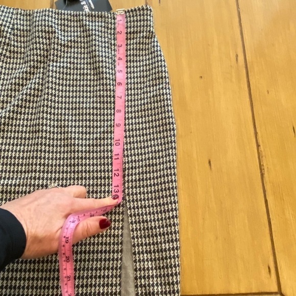 Women’s Pull On Pencil Midi Skirt Checkered Slit Ookie & Lala size small New - Picture 8 of 13